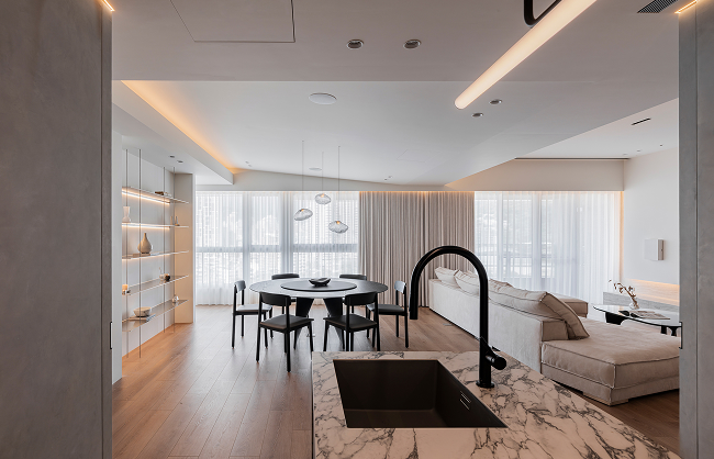Portfolio:Home at Cloud Residence – A Quiet Narrative